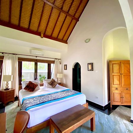 Hotel Puri Ayu Canggu Exterior foto