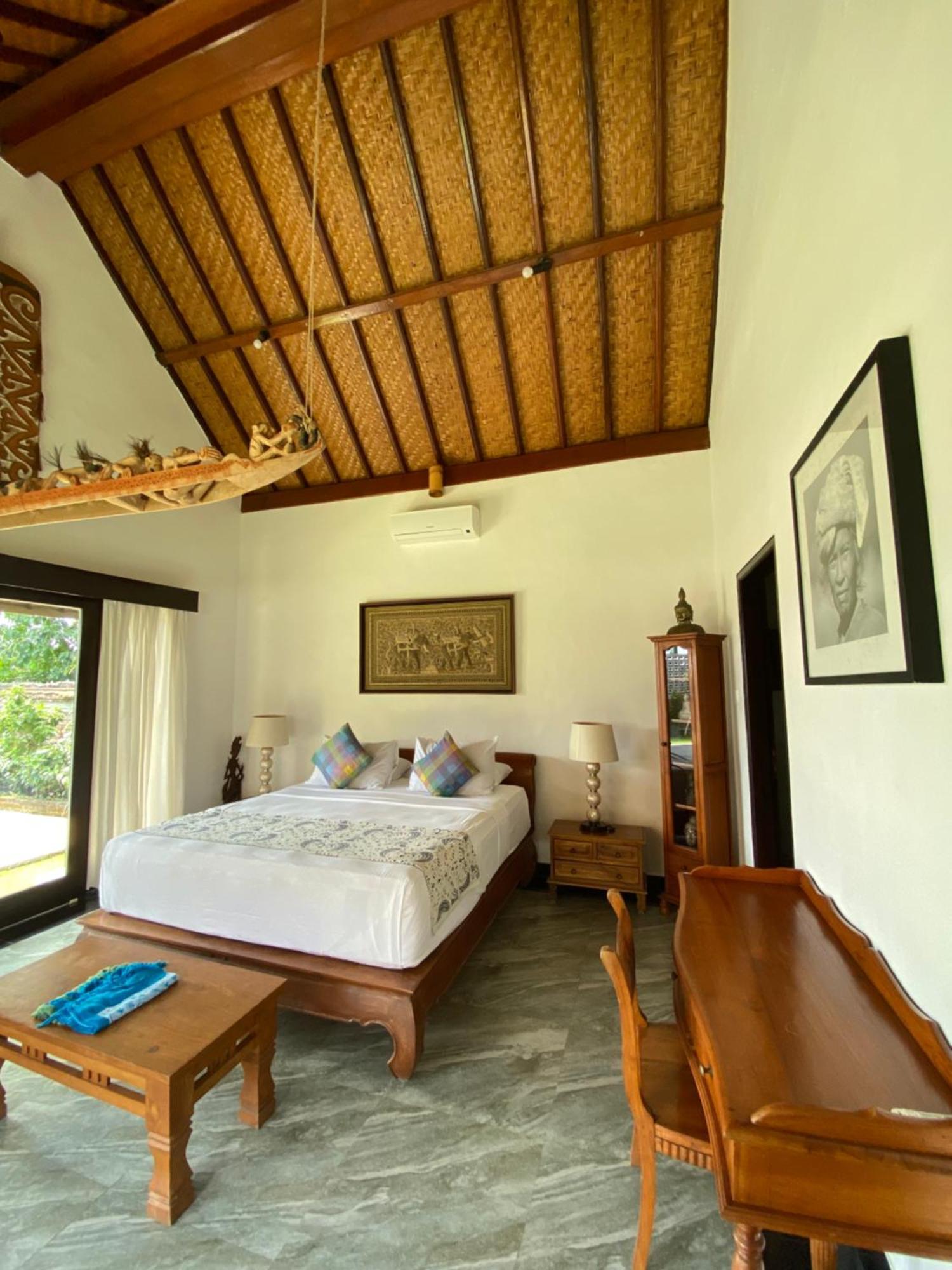 Hotel Puri Ayu Canggu Exterior foto