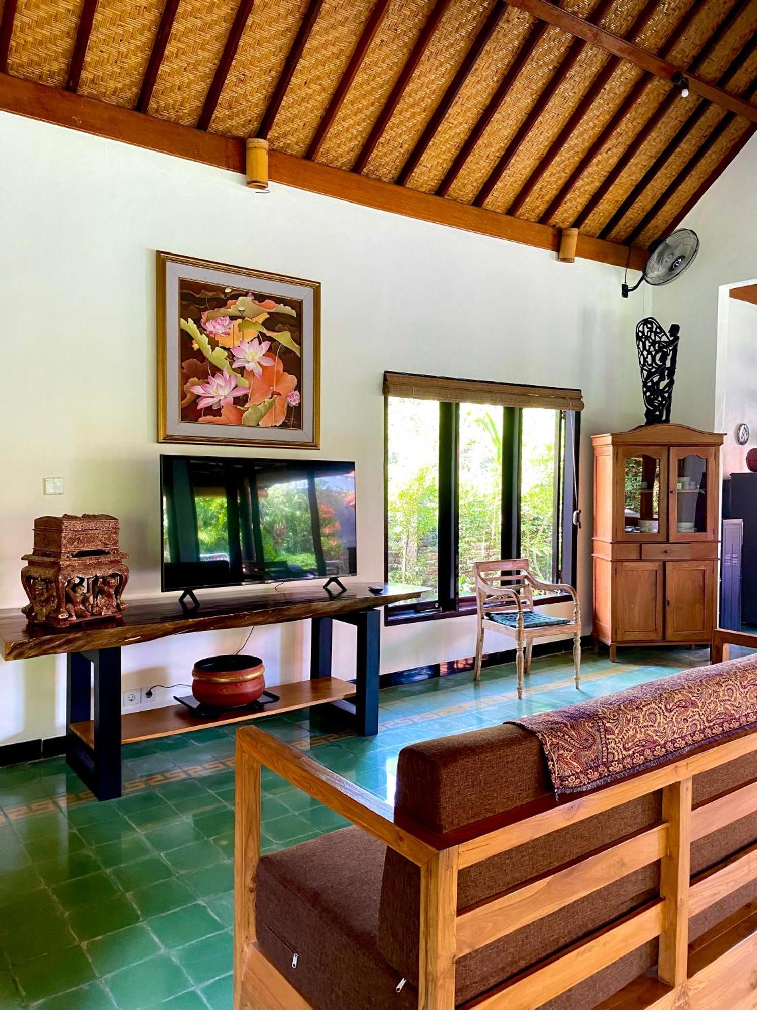 Hotel Puri Ayu Canggu Exterior foto