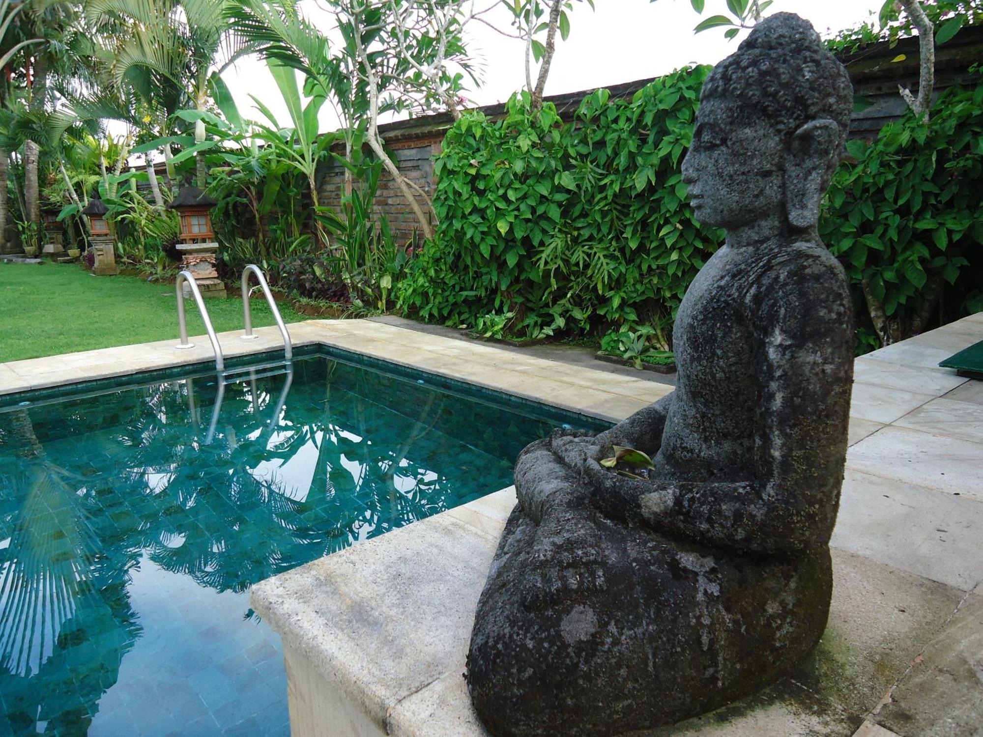 Hotel Puri Ayu Canggu Habitación foto