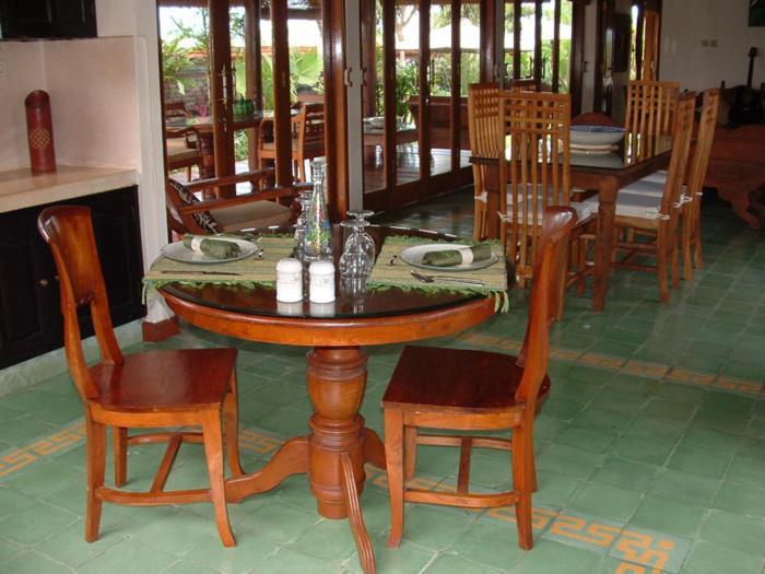 Hotel Puri Ayu Canggu Exterior foto